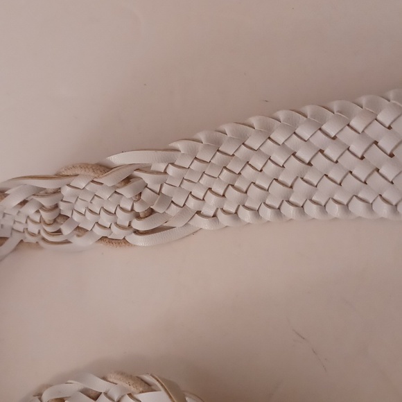Belt white and silver braided 44" - Picture 5 of 7